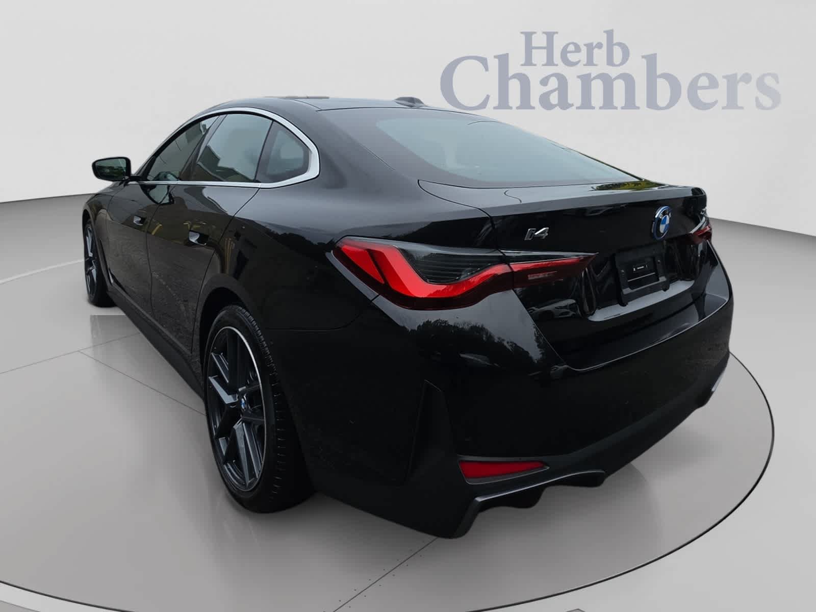 Used 2025 BMW i4 xDrive40i w/ Parking Assistance Package AWD/4WD image 3