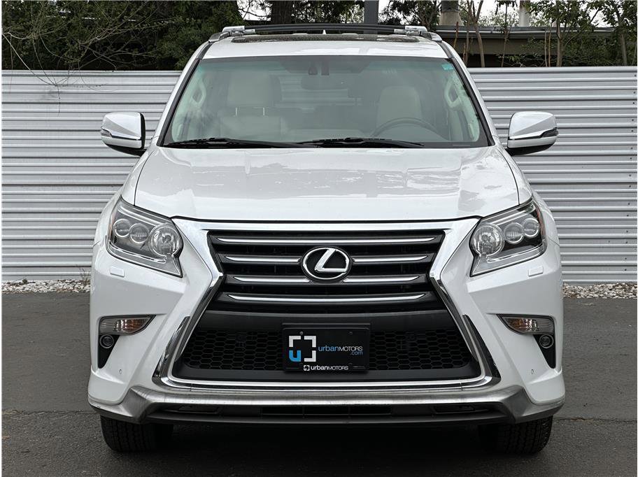 Used 2017 Lexus GX 460 AWD/4WD image 7