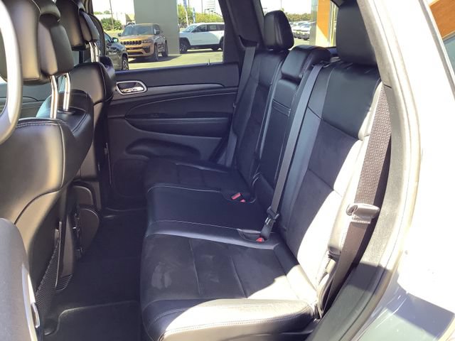 Used 2019 Jeep Grand Cherokee Altitude AWD/4WD image 24