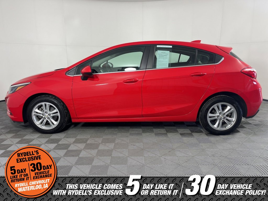 Certified 2018 Chevrolet Cruze LT w/ Convenience Package image 9