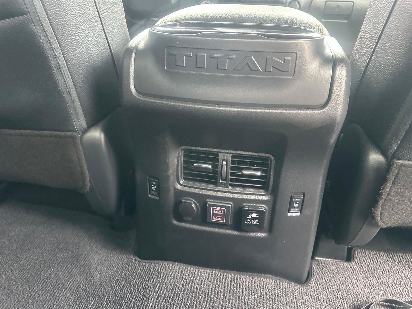 Used 2021 Nissan Titan PRO-4X w/ Pro-4x Convenience Package AWD/4WD image 19