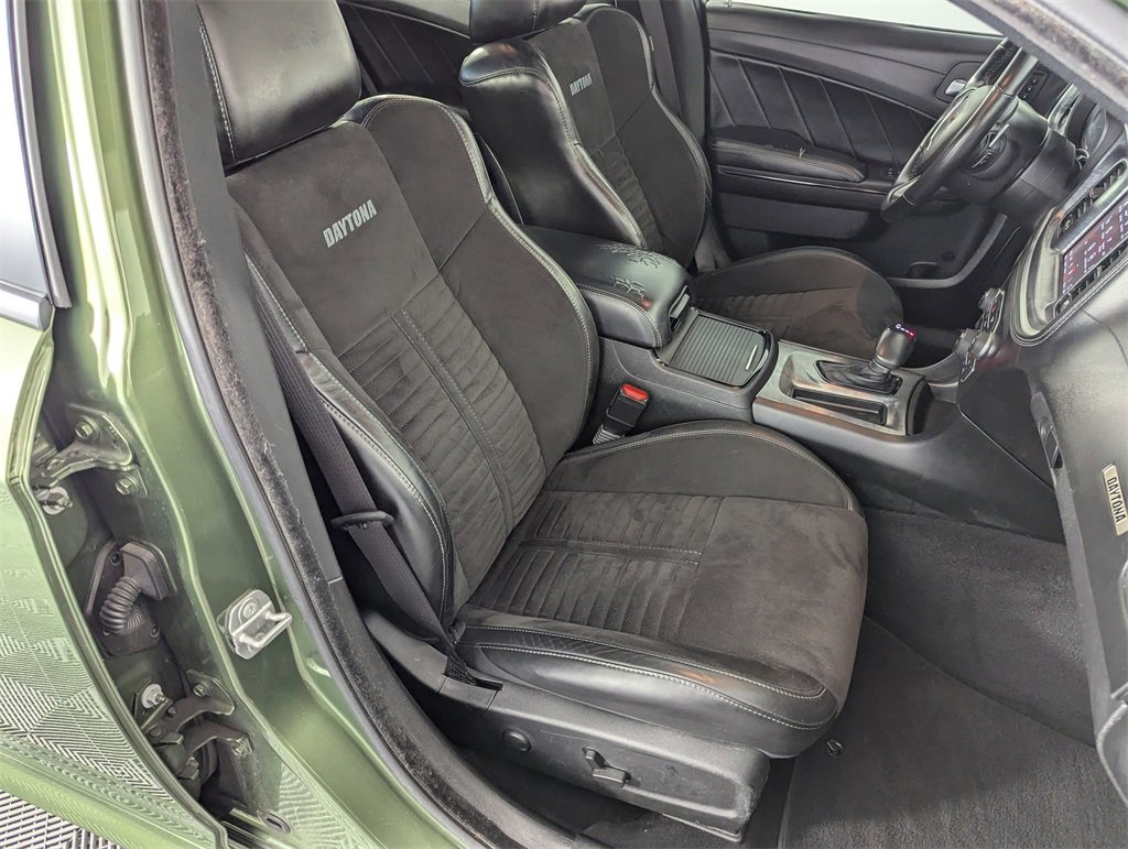 Used 2022 Dodge Charger Scat Pack w/ Daytona Edition Group image 37