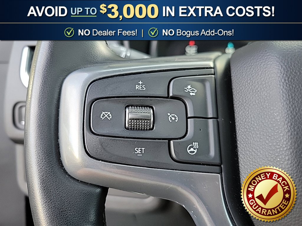 Used 2024 Chevrolet Suburban LT w/ LT Signature Plus Package RWD image 29