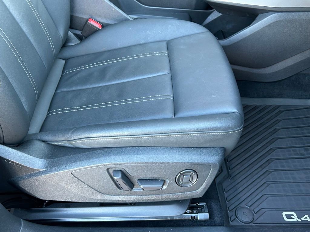Used 2023 Audi Q4 e-tron Premium Plus w/ Premium Plus image 44