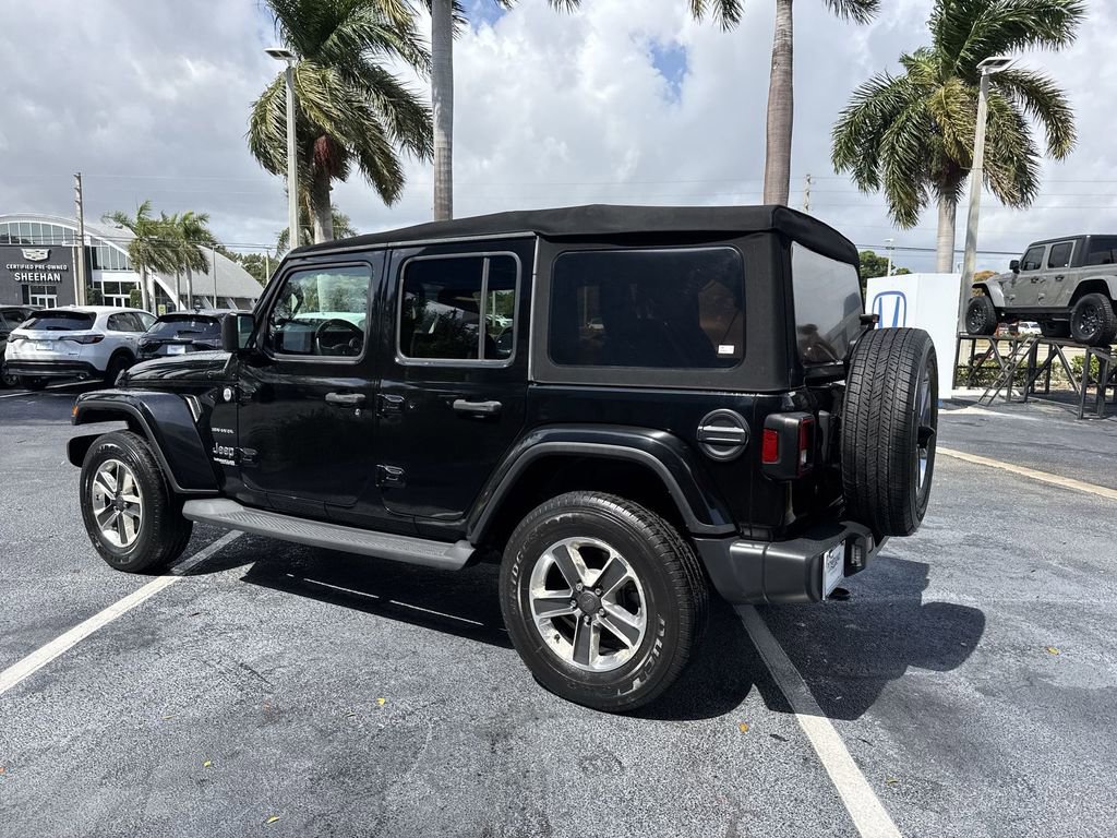 Used 2019 Jeep Wrangler Unlimited Sahara AWD/4WD image 9