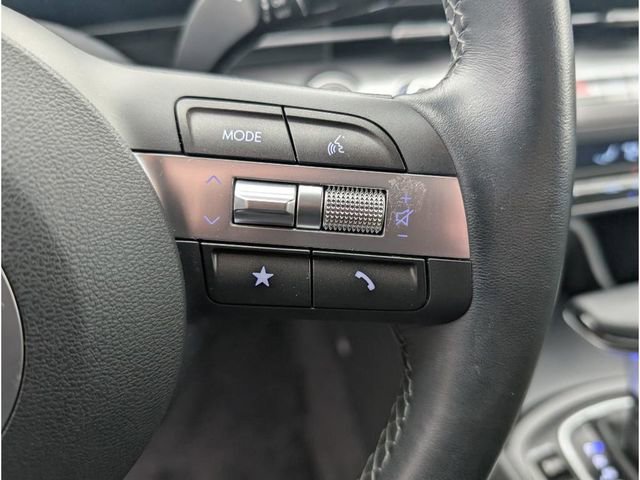 Certified 2025 Hyundai Kona SEL image 18