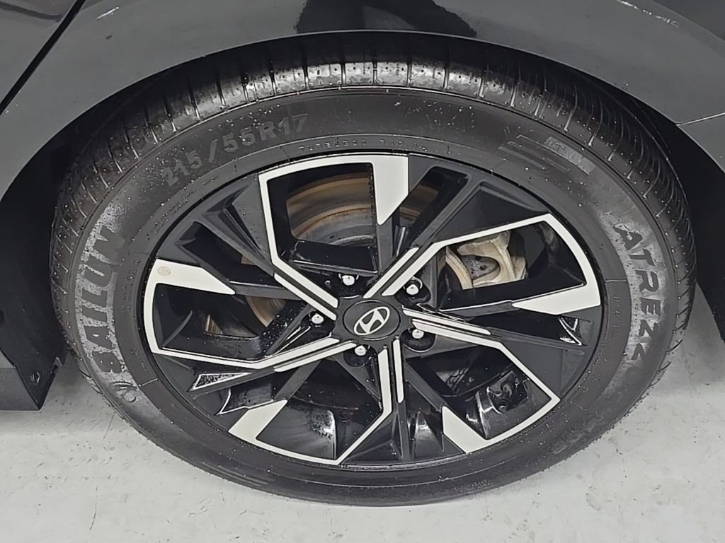 Used 2025 Hyundai Sonata SEL FWD image 40