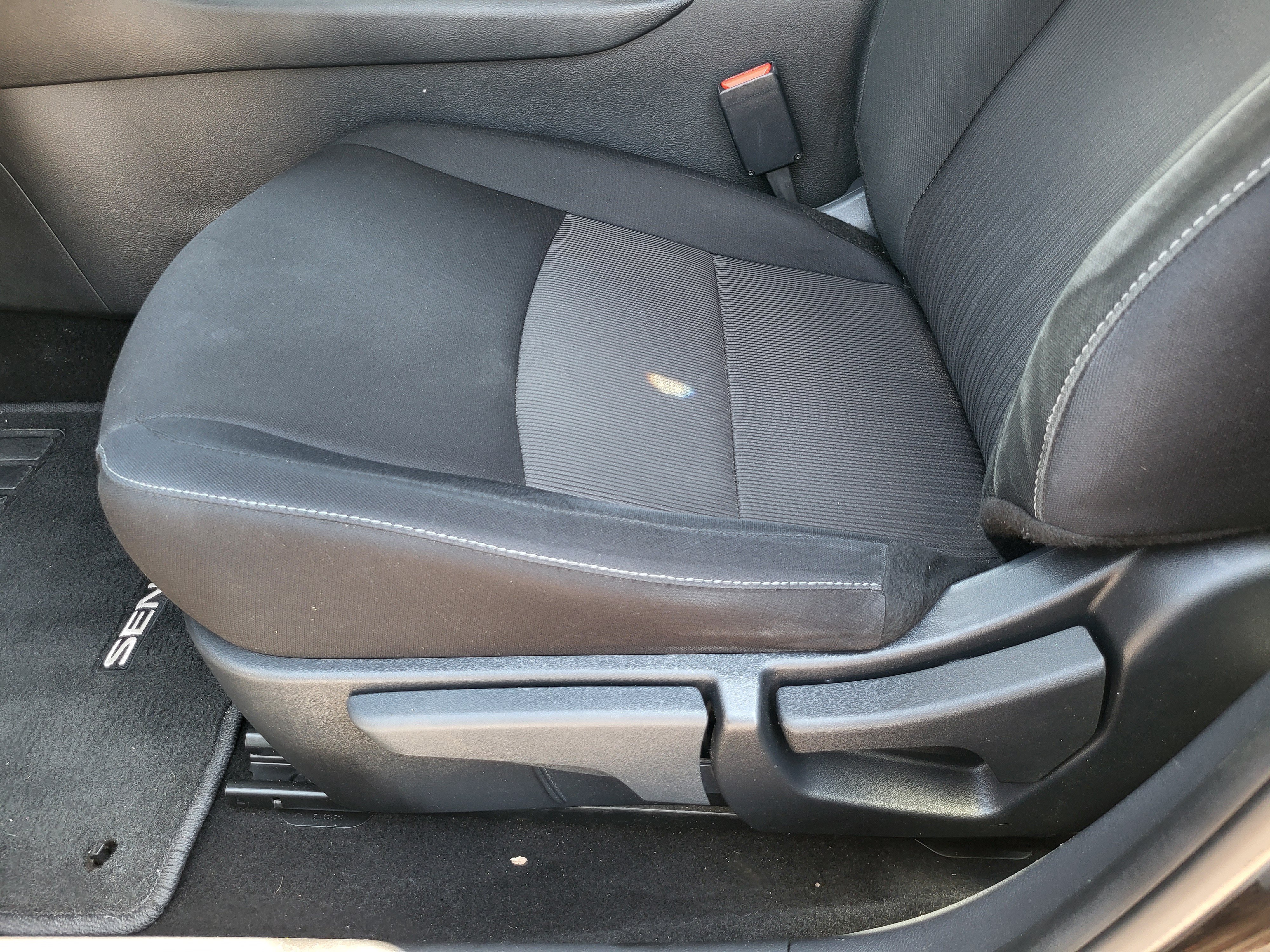 Certified 2025 Nissan Sentra SV FWD image 25