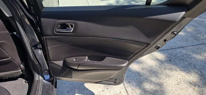 Used 2016 Acura ILX w/ Technology Plus Package FWD image 36