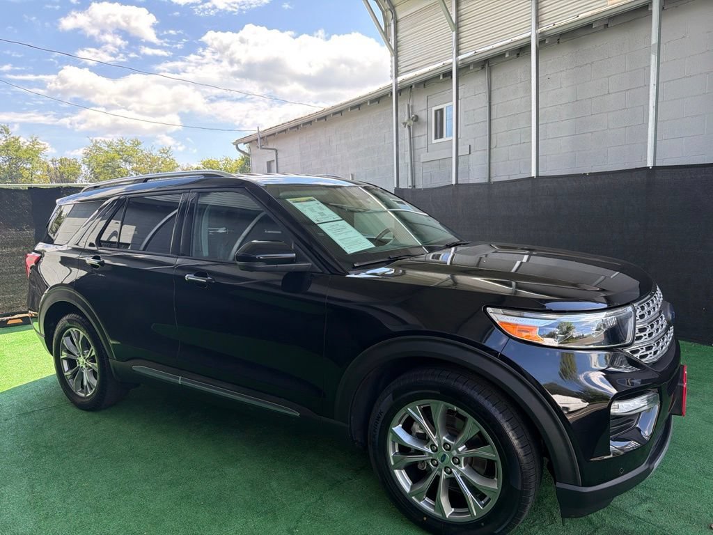 Used 2021 Ford Explorer Limited AWD/4WD image 3