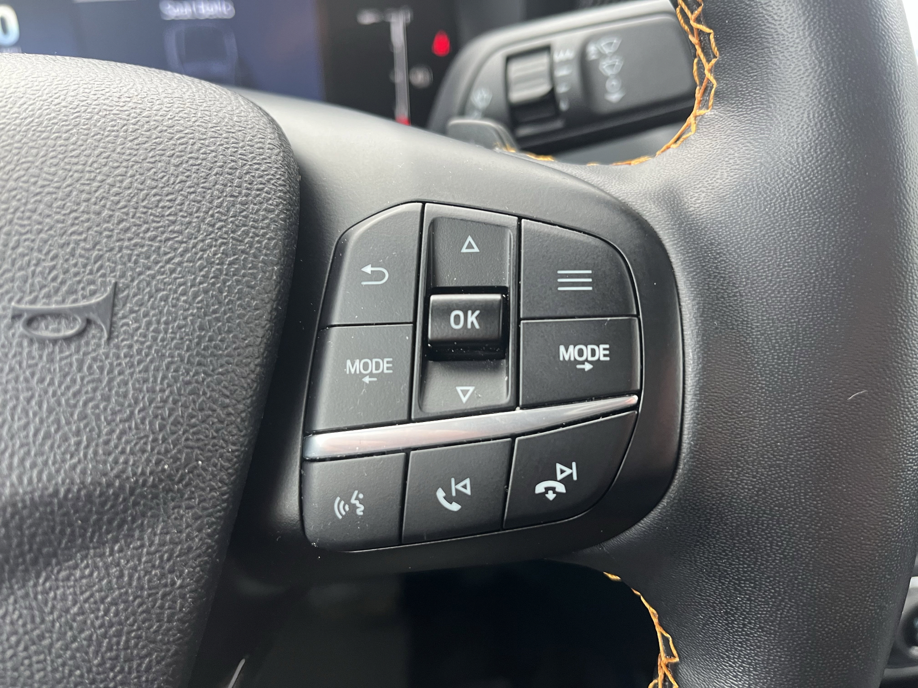 Used 2025 Ford Maverick Tremor AWD/4WD image 13