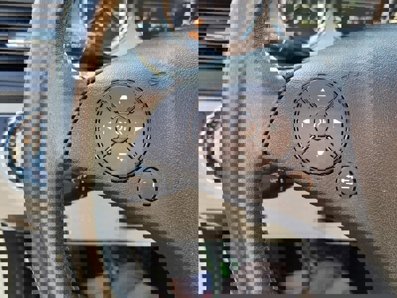 Used 2011 Mercedes-Benz C 300 Sedan image 21