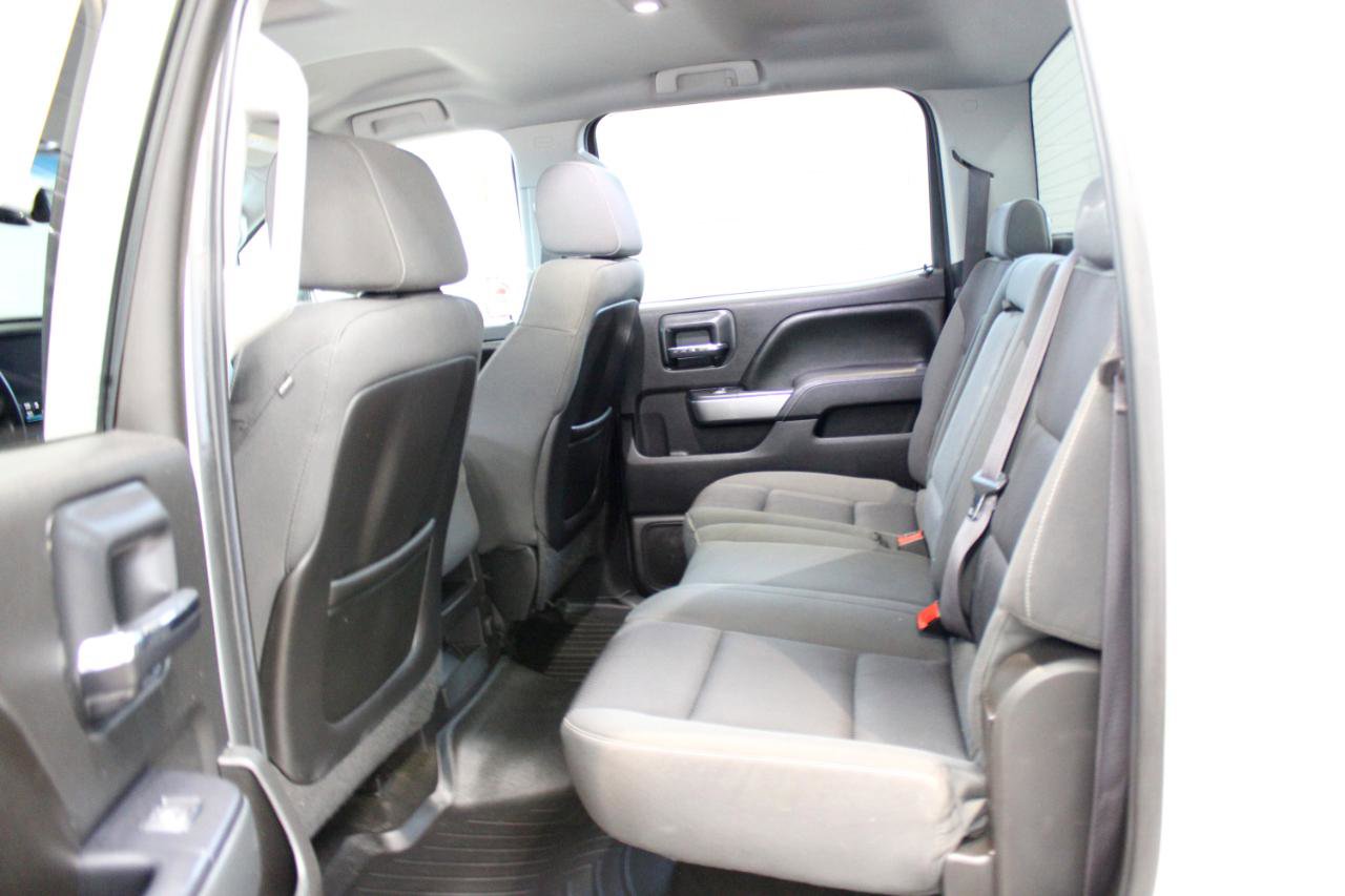 Used 2015 Chevrolet Silverado 2500 LT w/ LT Convenience Package image 11