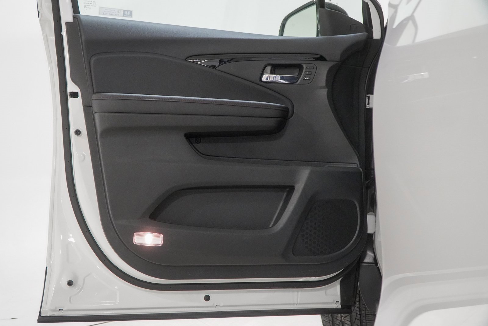 New 2026 Honda Ridgeline Black Edition image 14