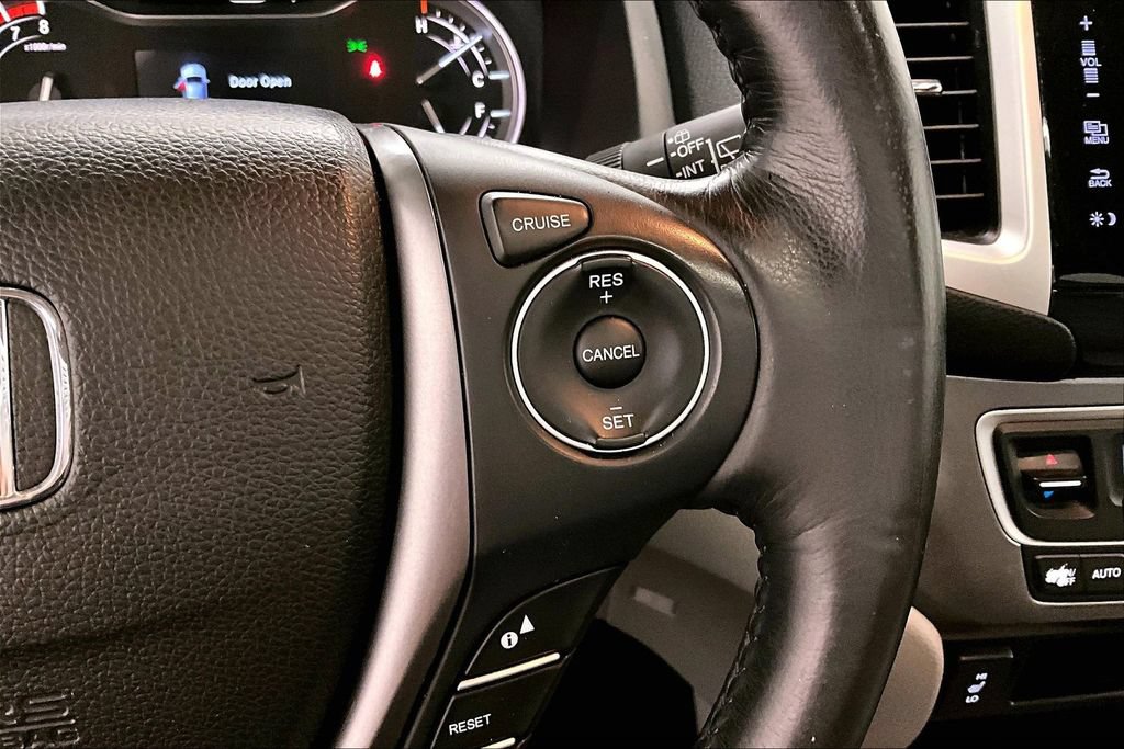Used 2018 Honda Pilot EX-L image 12