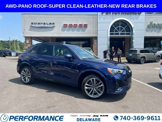 Used 2022 Audi Q3 2.0T Premium w/ Black Optic Sport Package AWD/4WD image 1