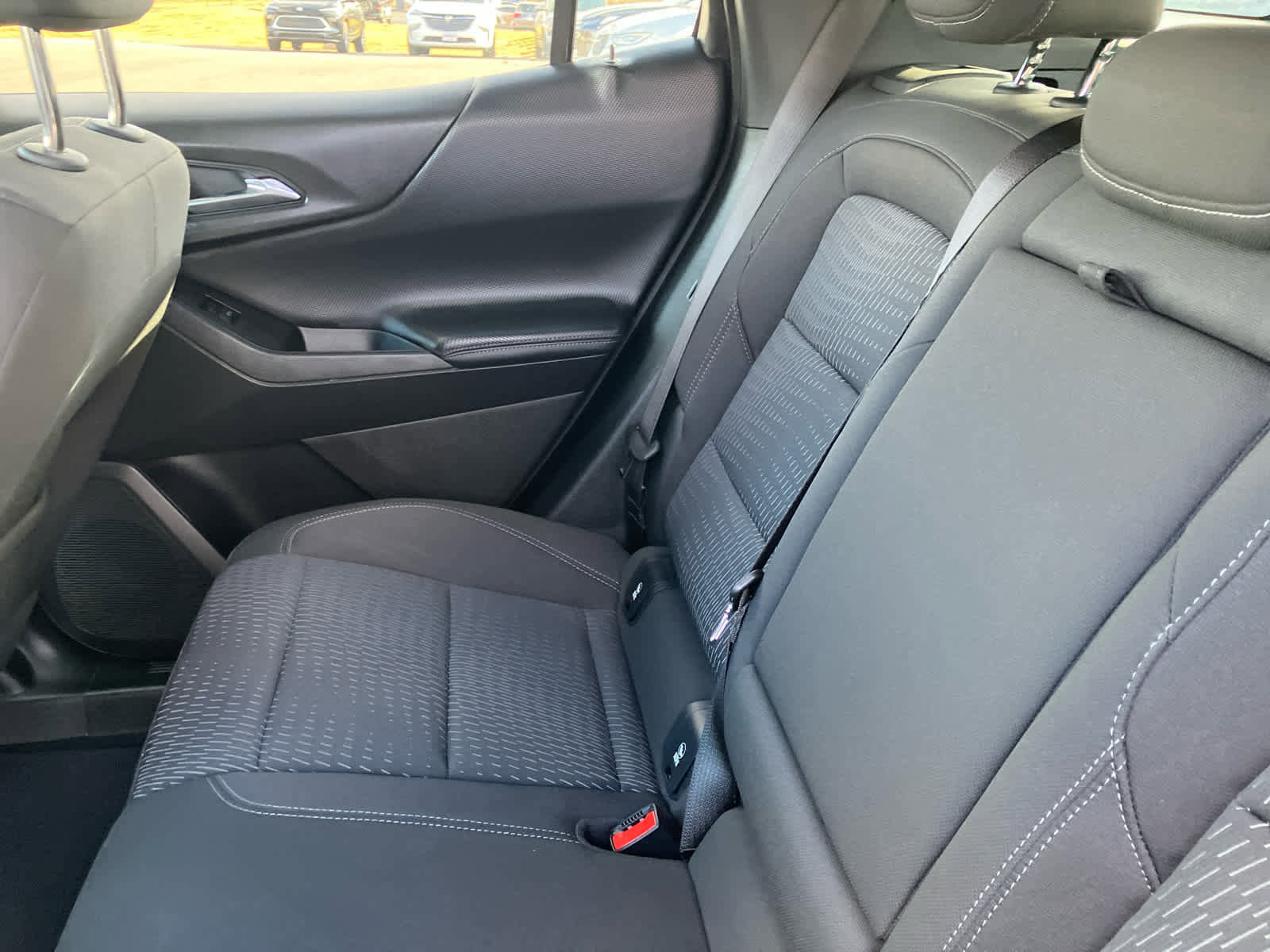 Certified 2025 Chevrolet Equinox LT image 34