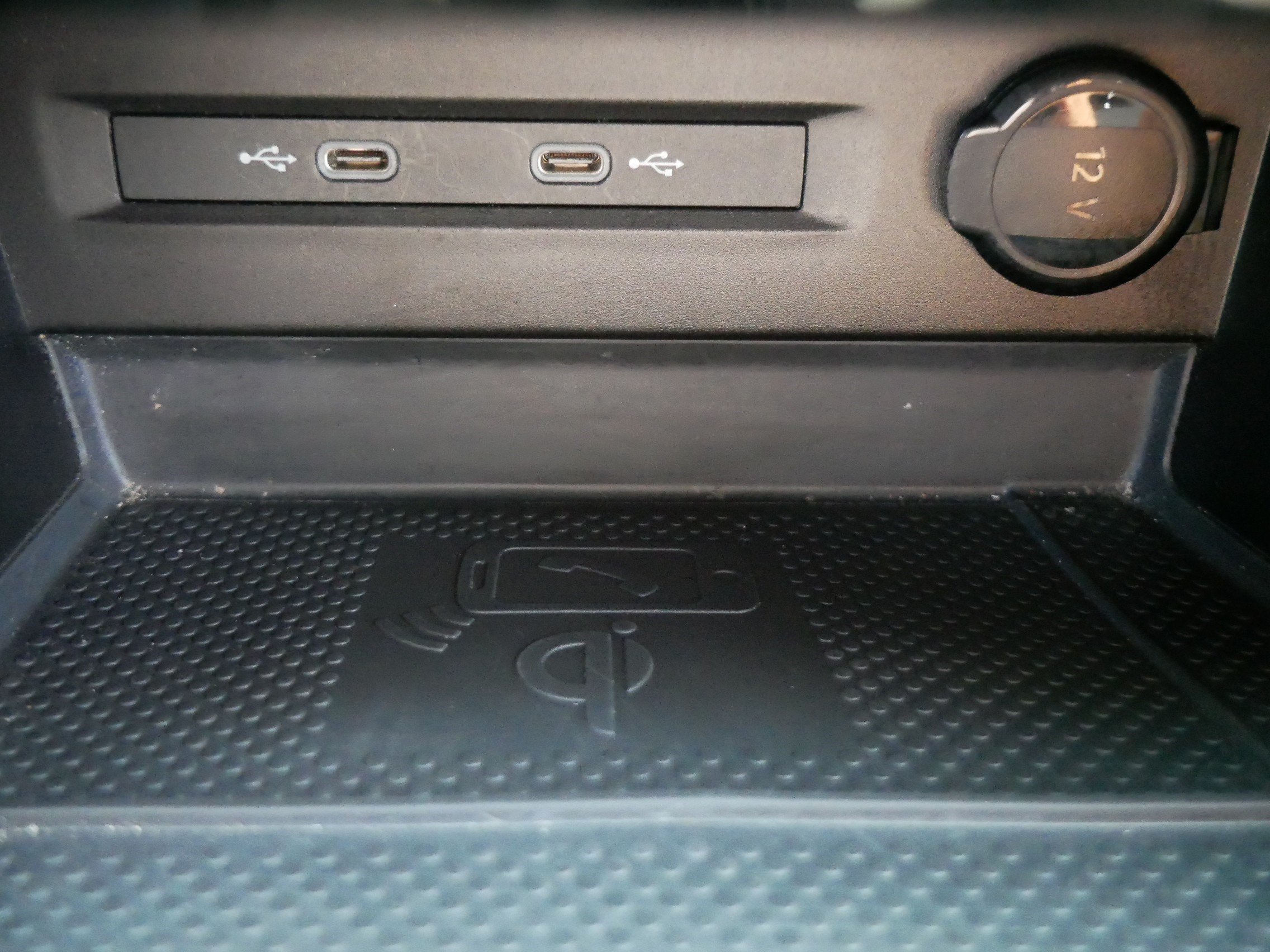 Used 2024 Volkswagen Taos SE AWD/4WD image 29