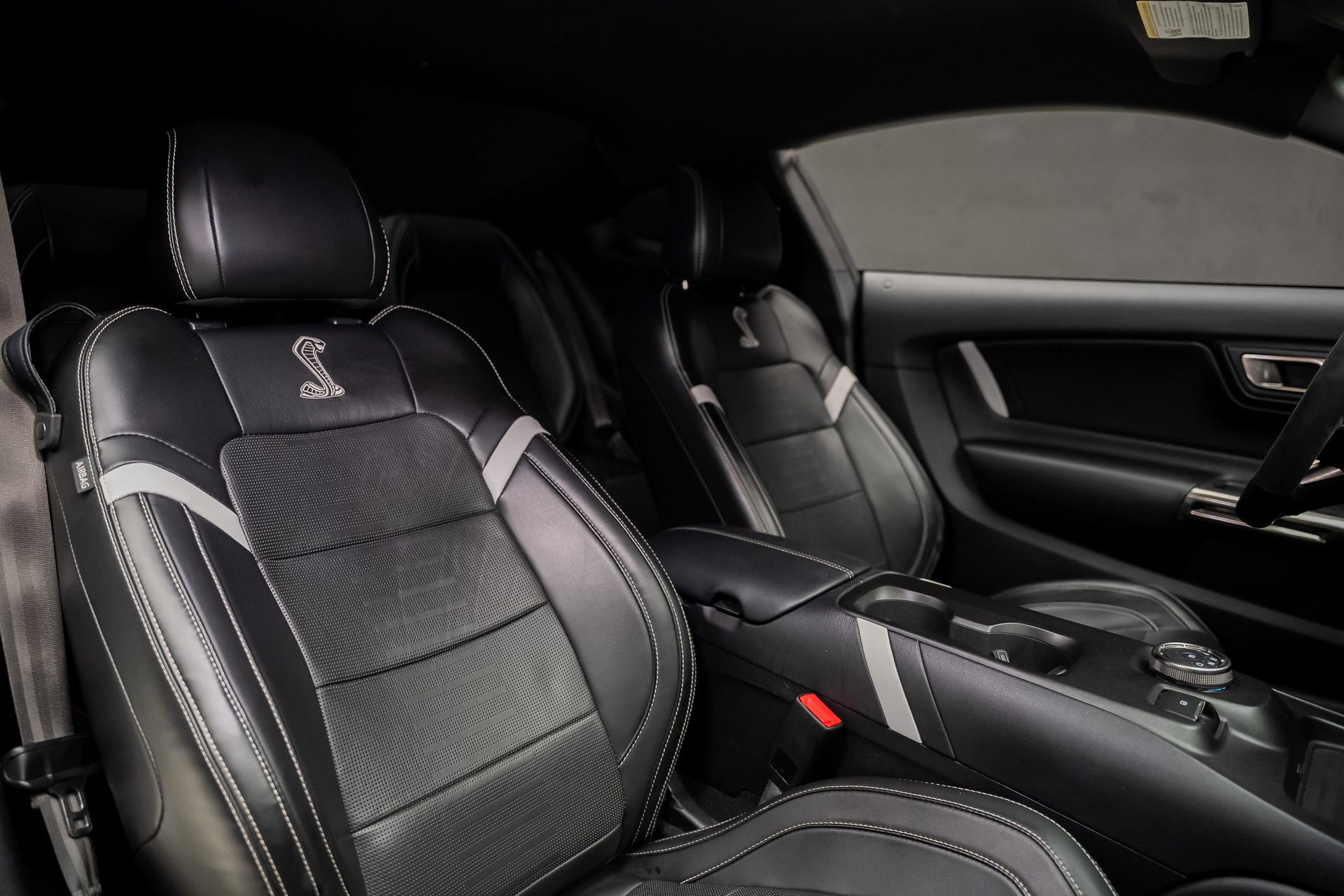 Used 2020 Ford Mustang Shelby GT500 w/ Technology Package image 66