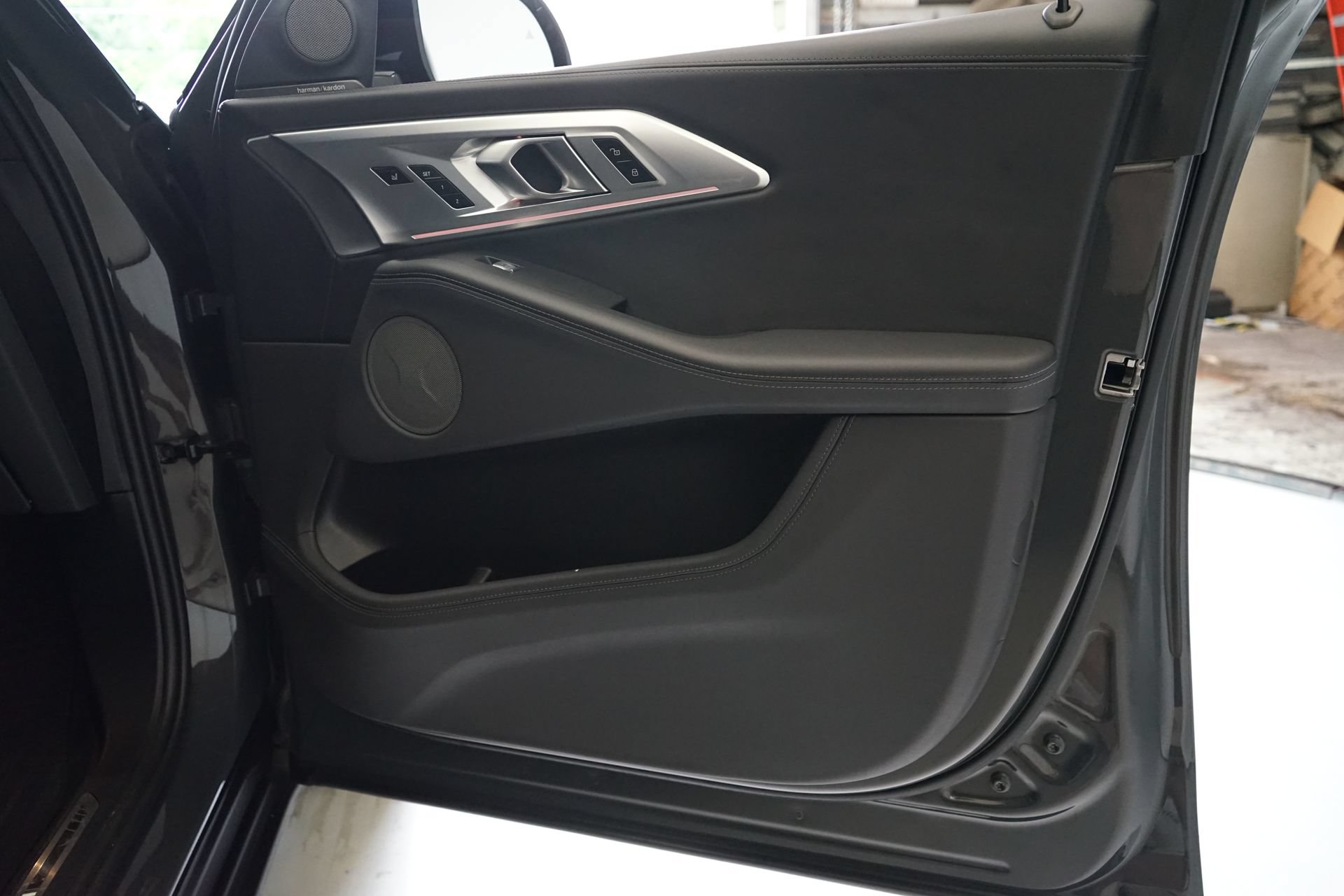 Used 2023 BMW XM AWD/4WD image 27