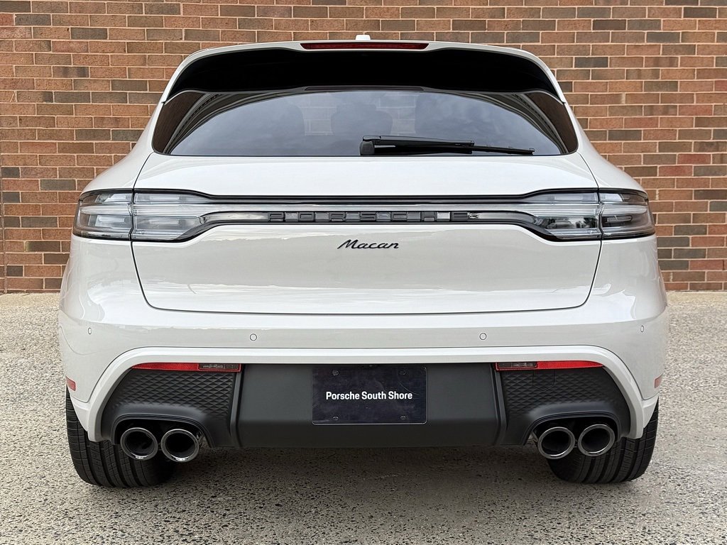 New 2026 Porsche Macan image 6