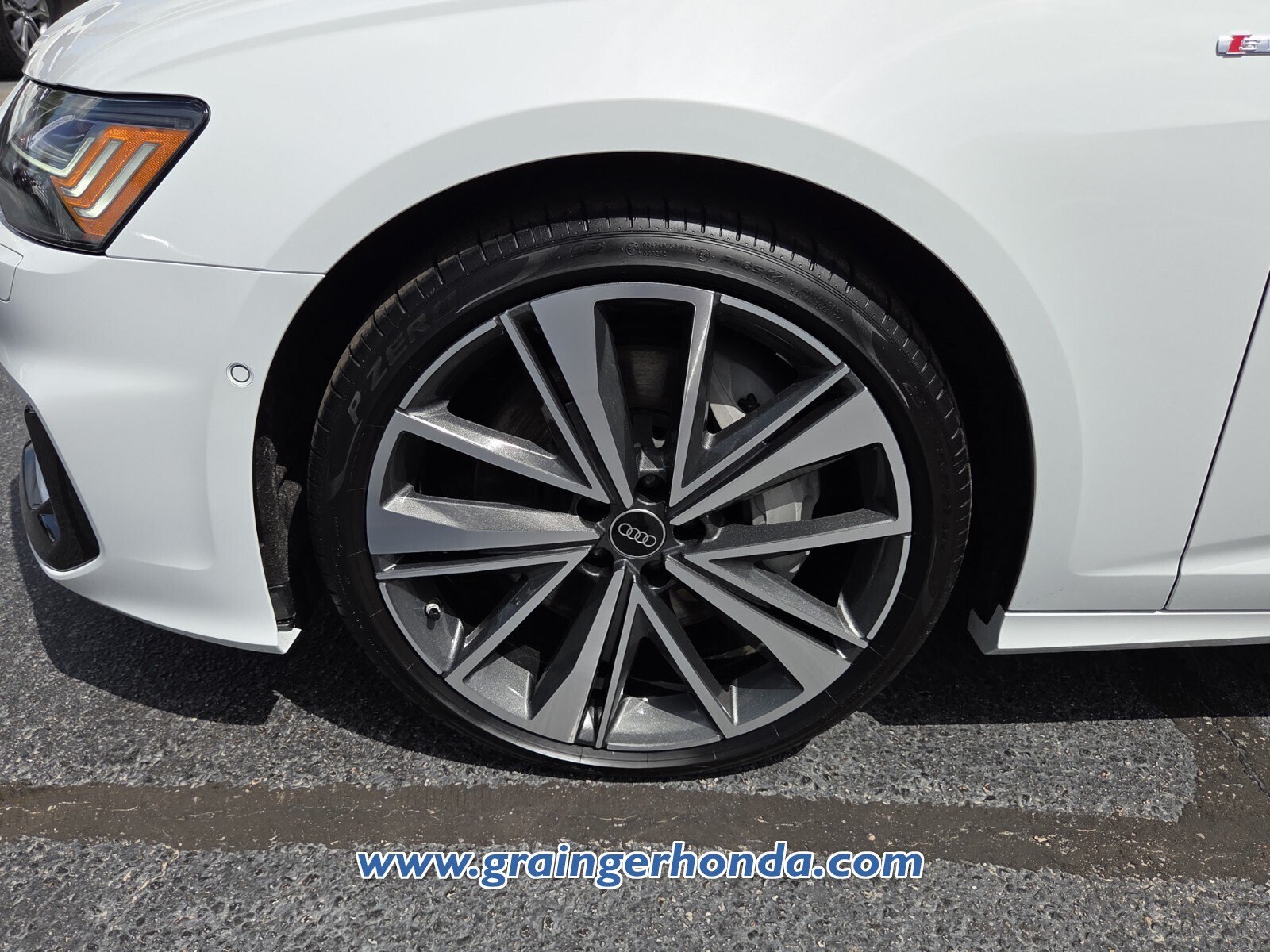 Used 2025 Audi A6 3.0T Prestige AWD/4WD image 9
