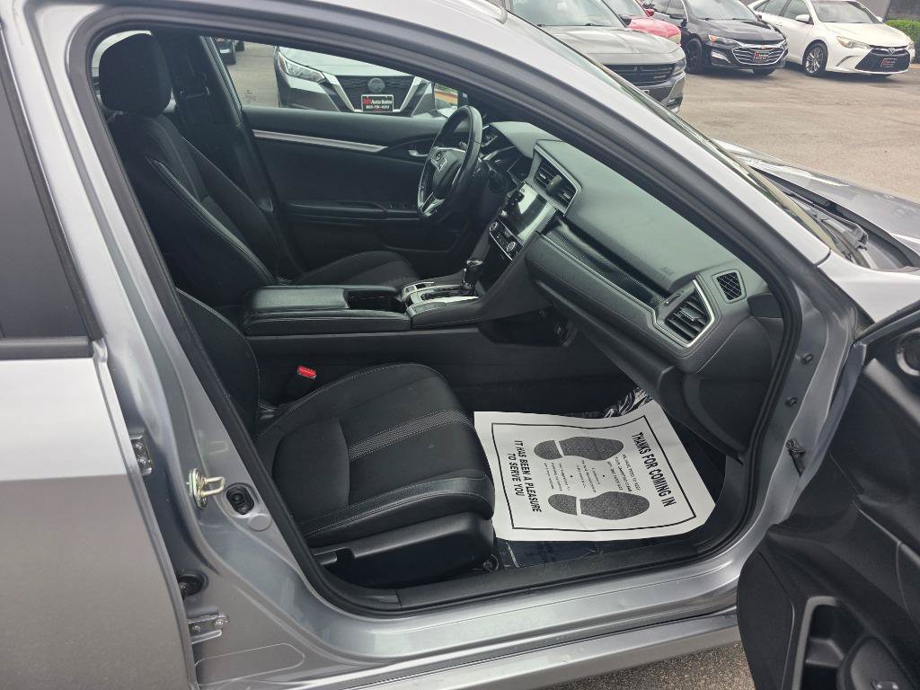Used 2019 Honda Civic Sport image 9