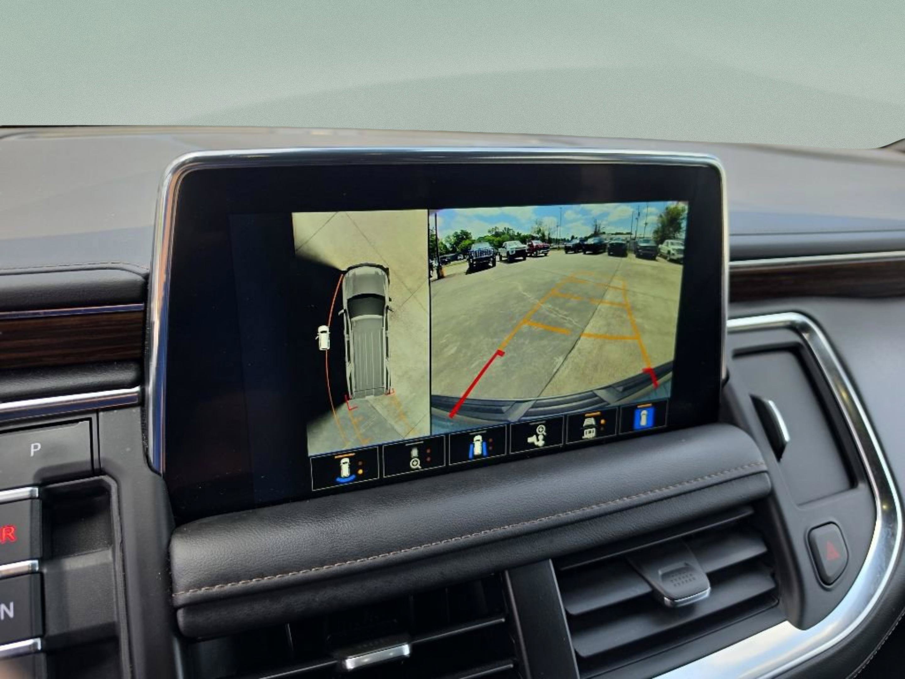 Used 2022 Chevrolet Tahoe High Country AWD/4WD image 20