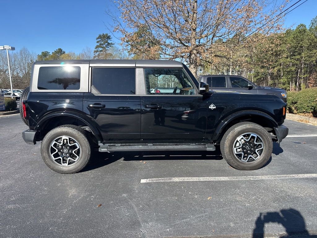 Used 2024 Ford Bronco Outer Banks image 2