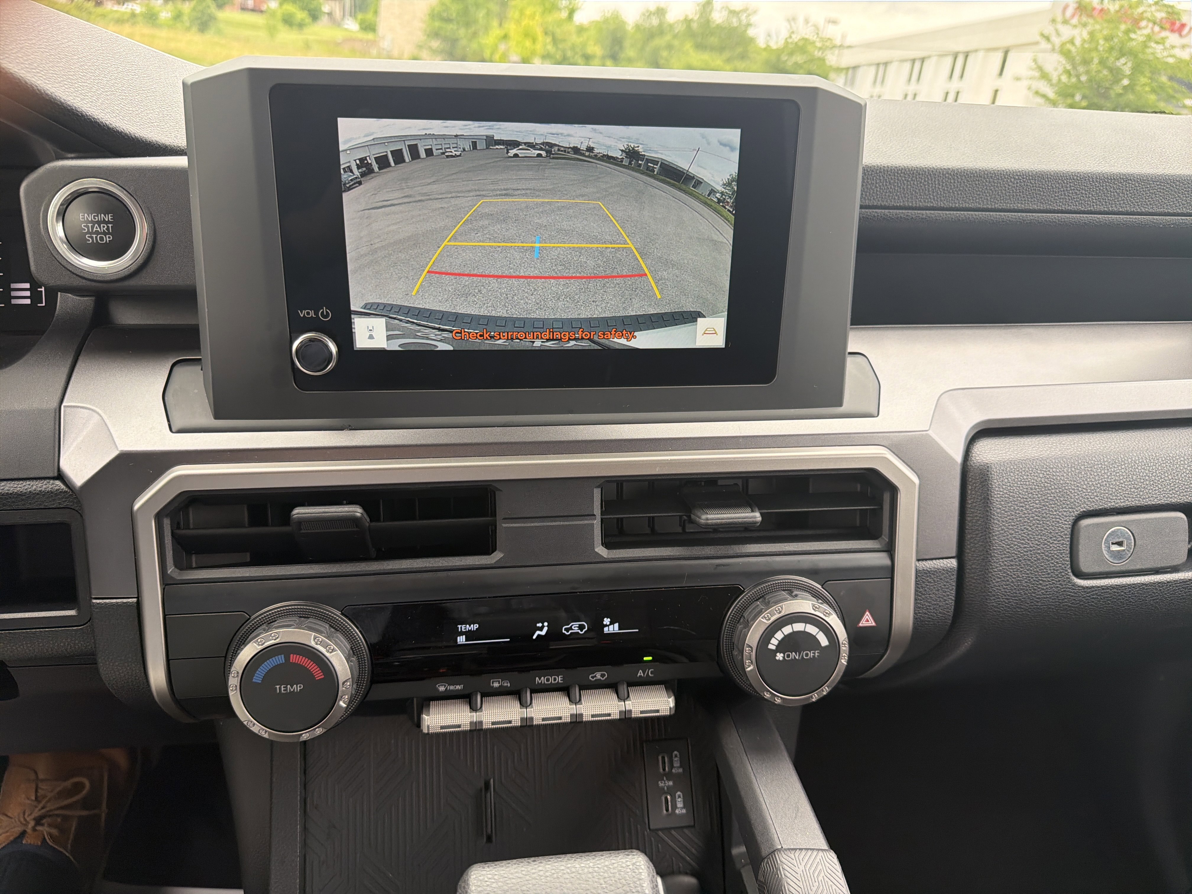 Certified 2025 Toyota 4Runner SR5 AWD/4WD image 22