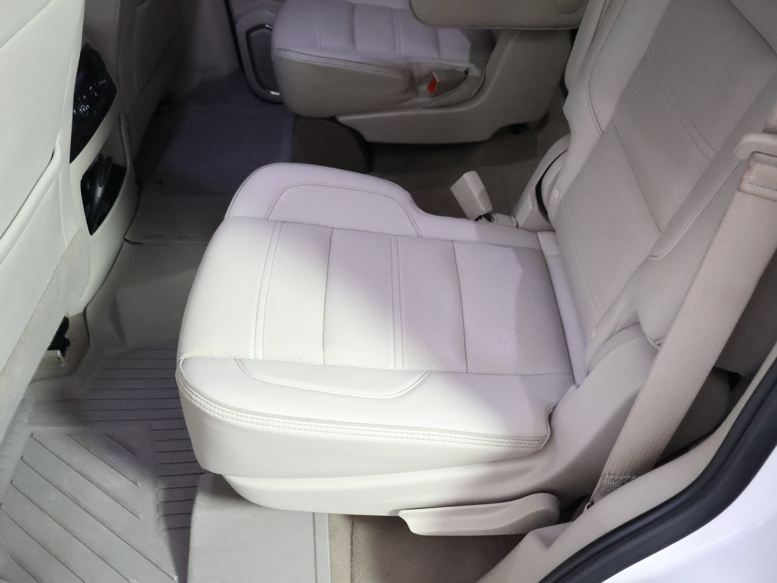 Used 2019 GMC Yukon Denali AWD/4WD image 50