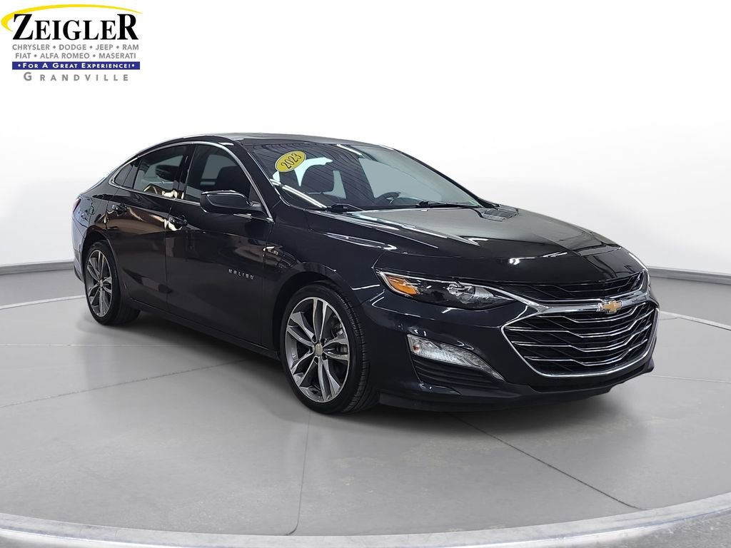 Used 2023 Chevrolet Malibu LT FWD image 3