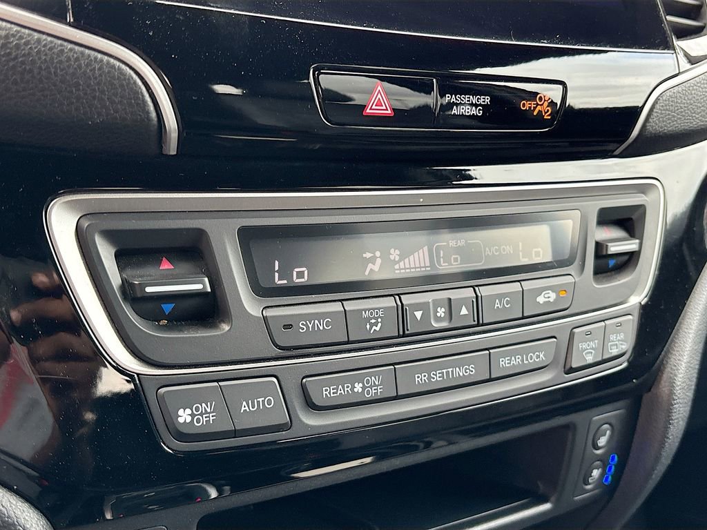 Used 2021 Honda Passport Elite image 16
