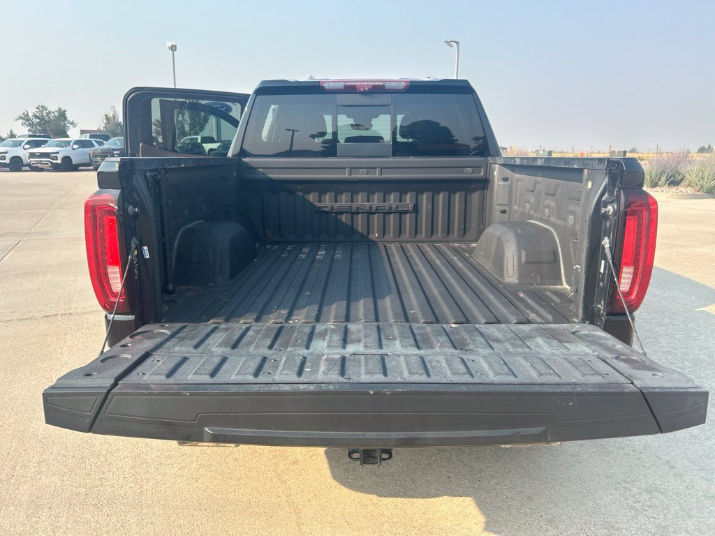 Used 2023 GMC Sierra 1500 Denali w/ Denali Reserve Package AWD/4WD image 11