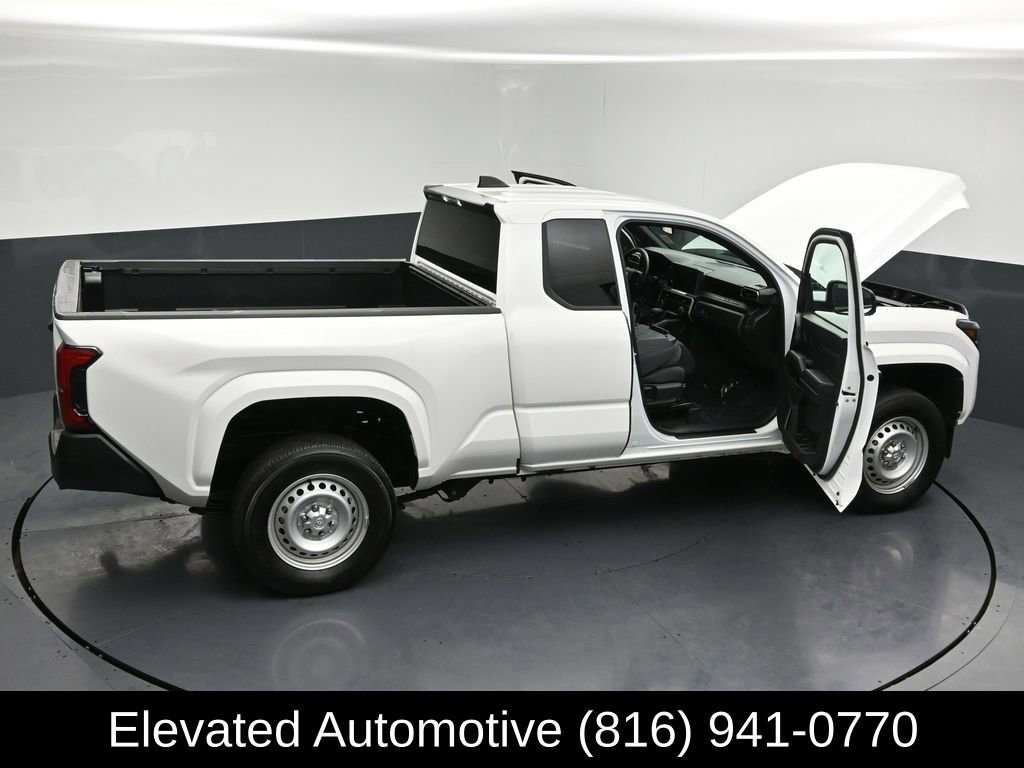 Used 2024 Toyota Tacoma SR image 28