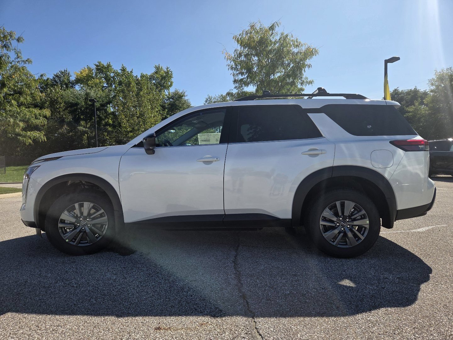 New 2026 Nissan Pathfinder SV AWD/4WD image 14