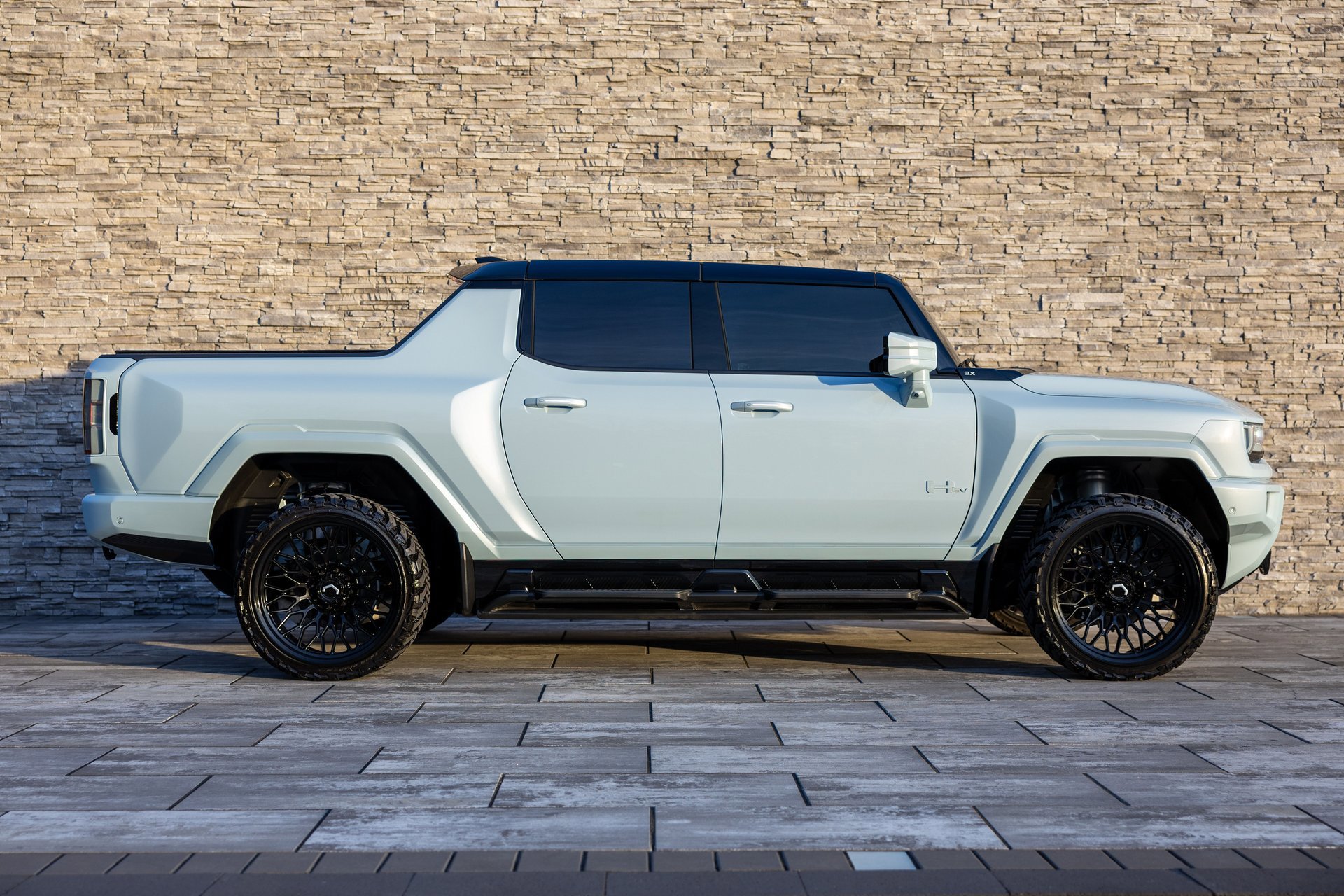 Used 2024 GMC Hummer EV 3X w/ Extreme Off-Road Package image 10