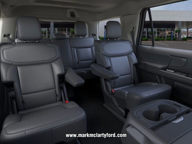 New 2026 Ford Expedition Active image 10