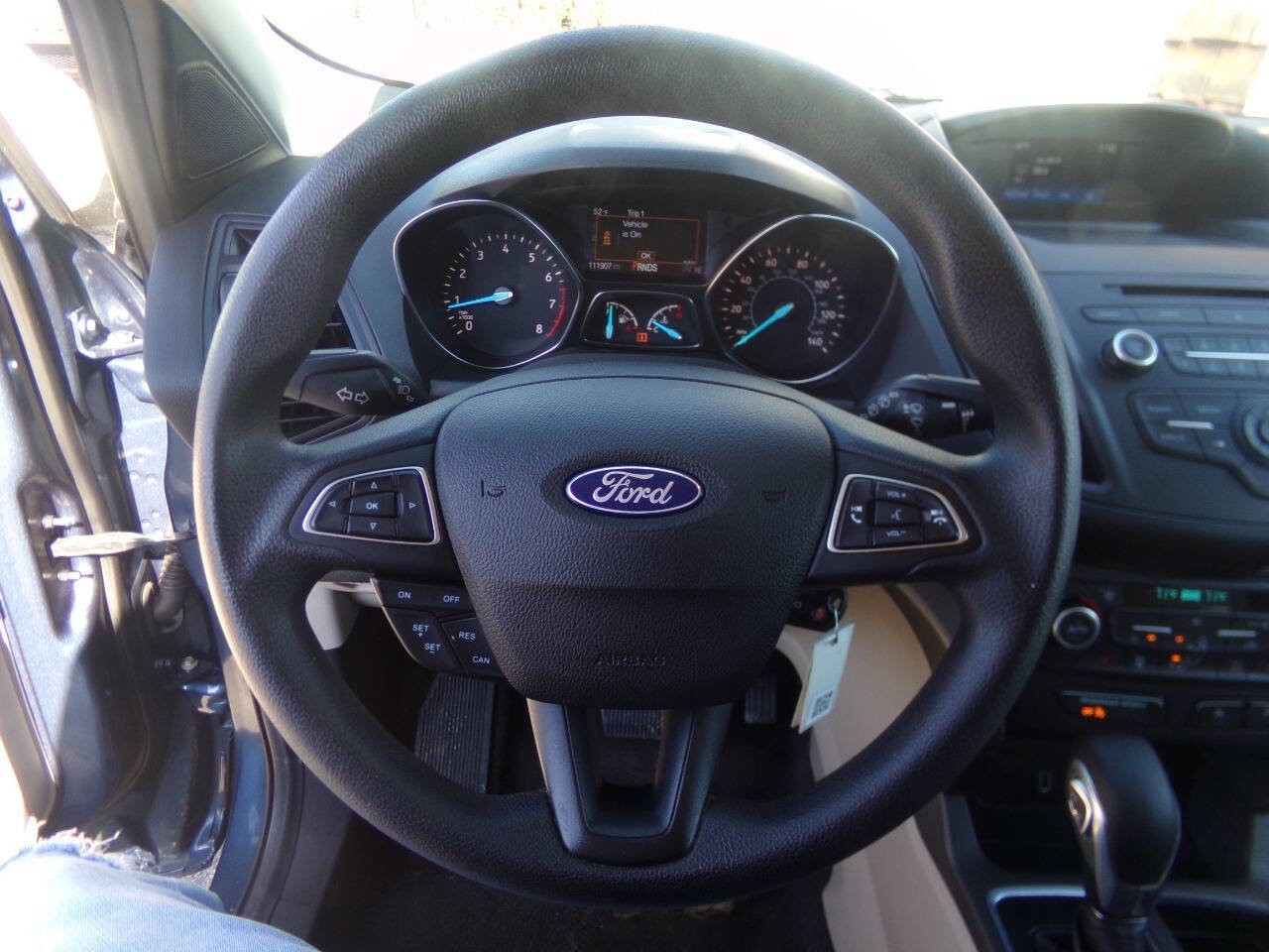 Used 2018 Ford Escape SE image 16