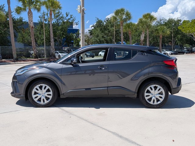 Used 2021 Toyota C-HR LE FWD image 10