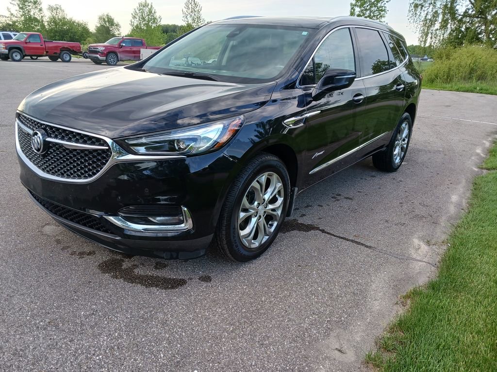 Used 2018 Buick Enclave Avenir w/ Trailering Package, 5000 lbs.