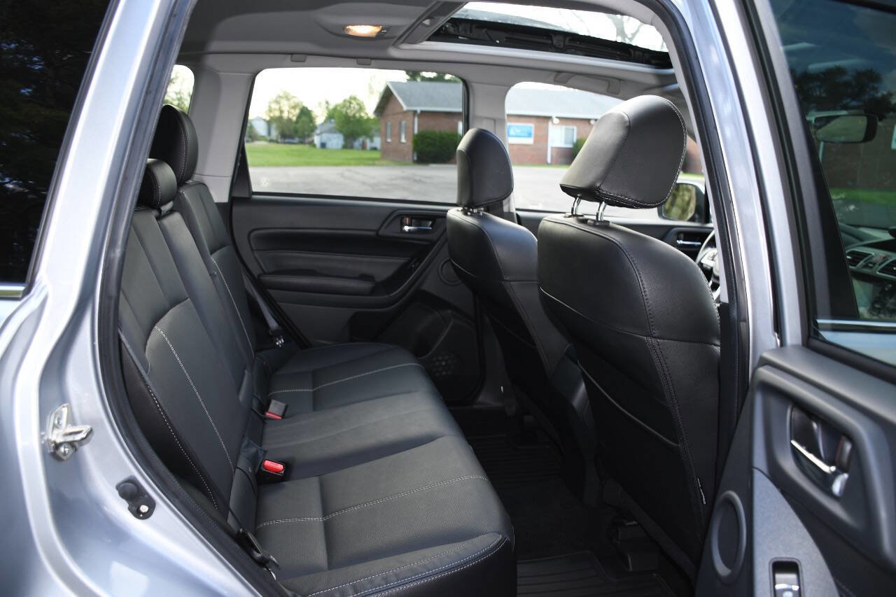 Used 2018 Subaru Forester 2.5i Touring w/ Popular Package #2 AWD/4WD image 21