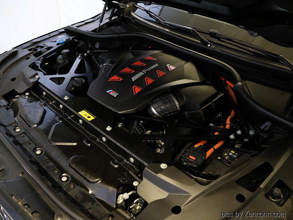 Certified 2024 BMW XM Label Red image 45