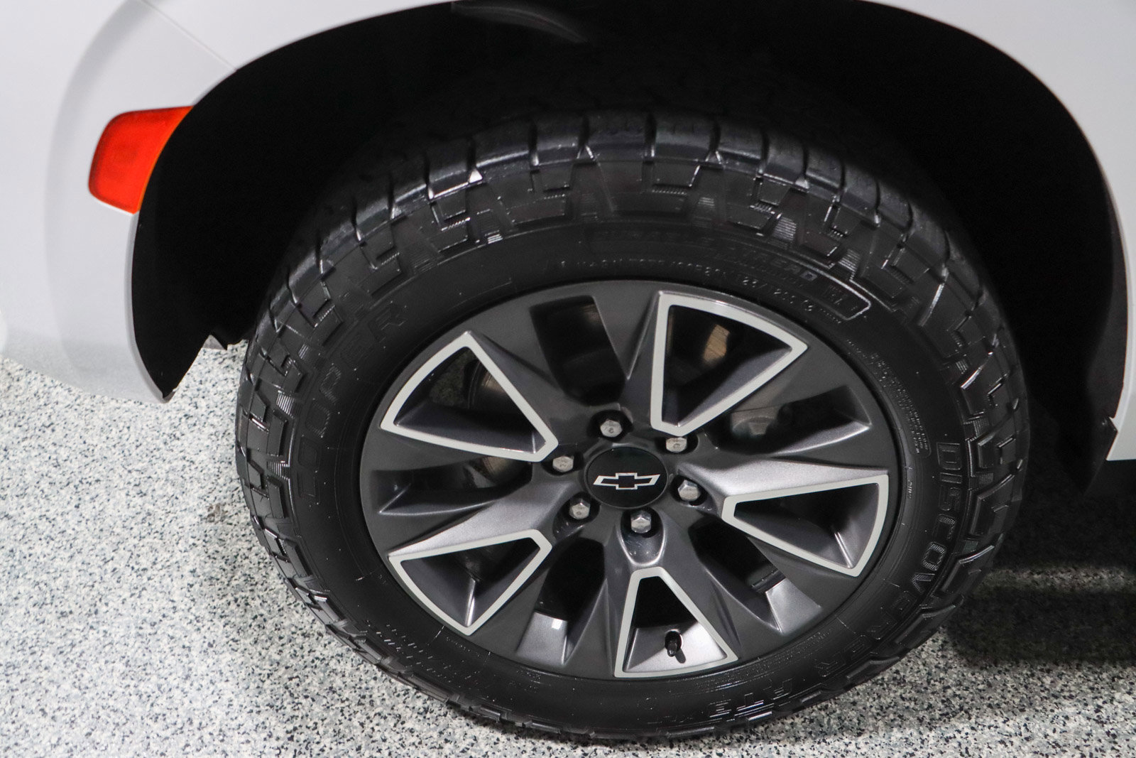 Used 2023 Chevrolet Tahoe Z71 w/ Luxury Package image 11