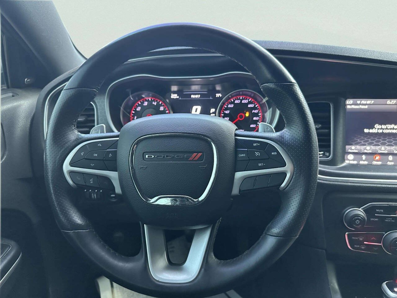 Used 2018 Dodge Charger R/T Scat Pack w/ Dynamics Package RWD image 10