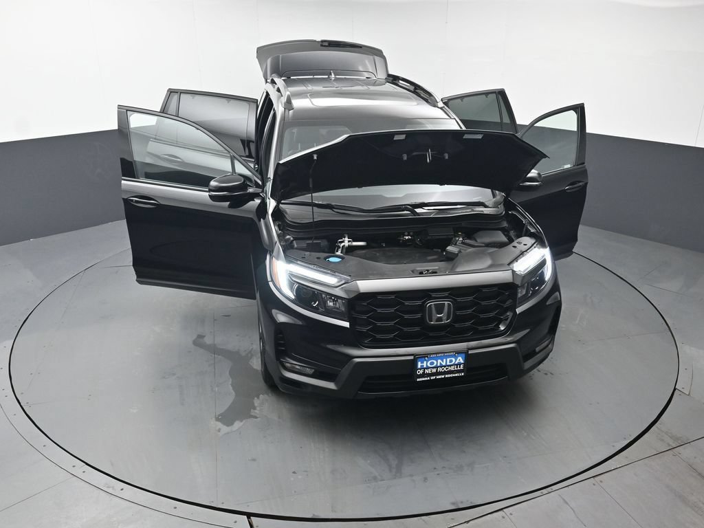 Certified 2023 Honda Passport Elite image 57