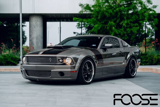 Used 2005 Ford Mustang GT RWD image 1