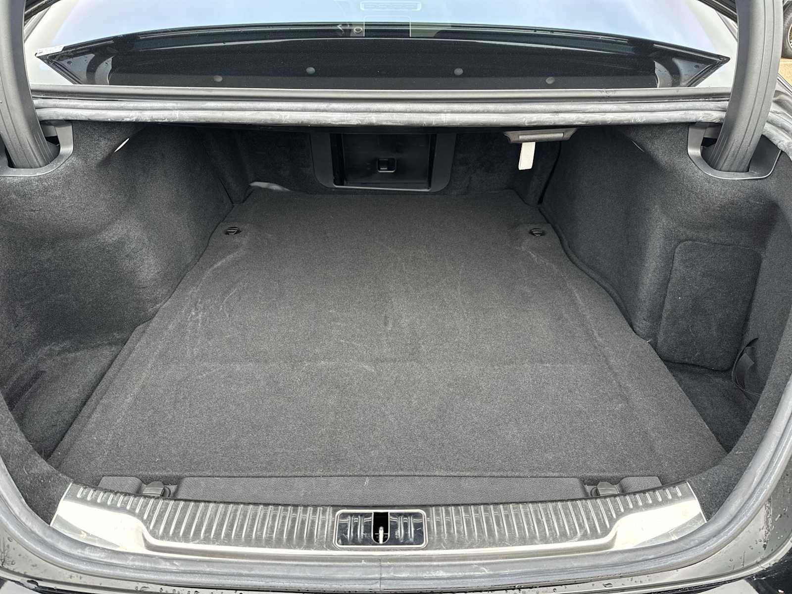 Used 2024 Mercedes-Benz S 580e 4MATIC Sedan image 26