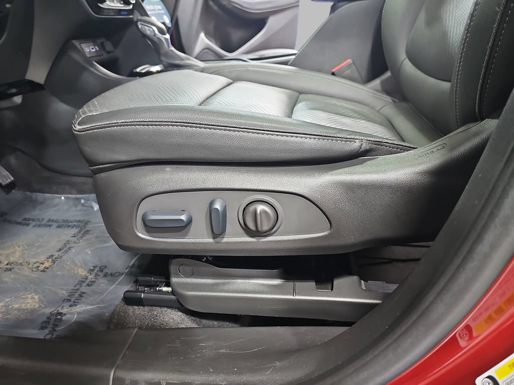Certified 2023 Buick Encore GX Essence w/ Experience Buick Package FWD image 34