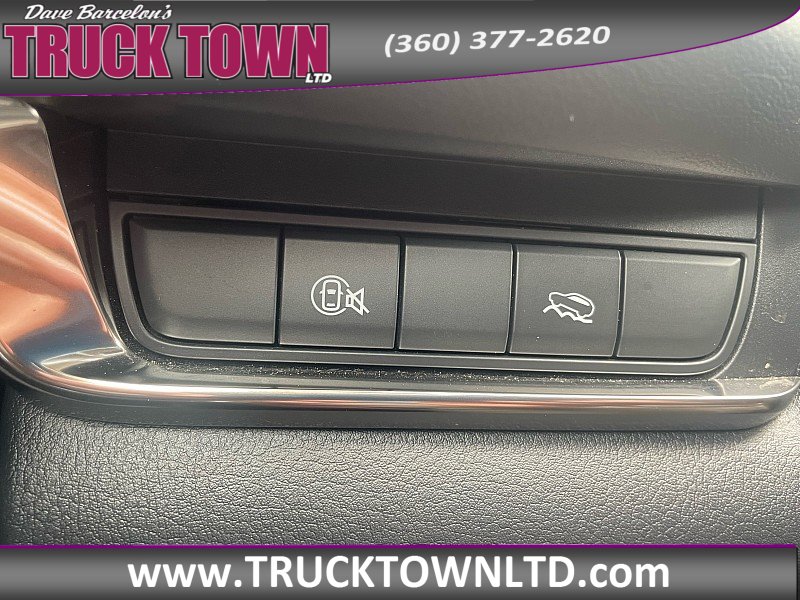Used 2025 MAZDA CX-30 AWD 2.5 S w/ Preferred Package image 17